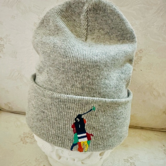 Polo Ralph Lauren: Reversible Beanie{One Size}Heather-Grey/Navy - Picture 4 of 6